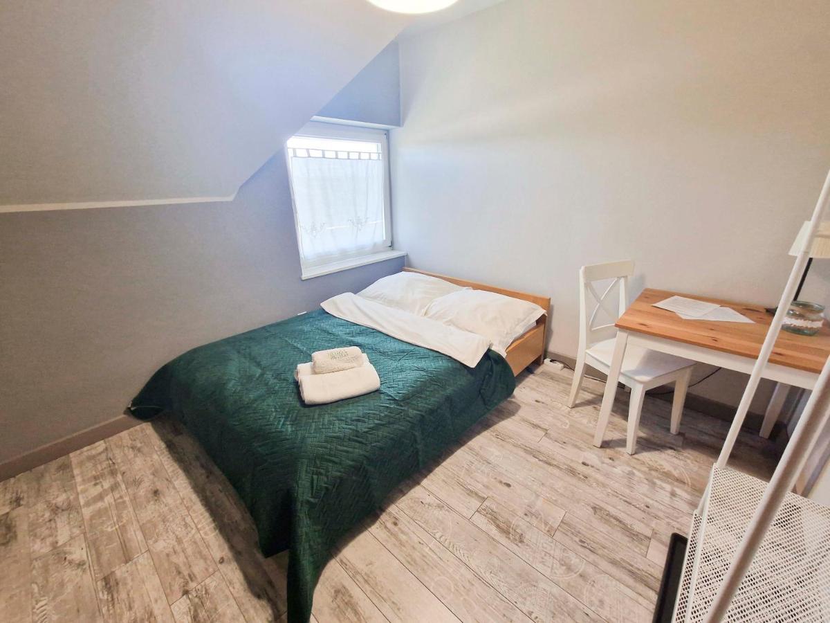 Zielona Przystan Hotel Manasterz Luaran gambar