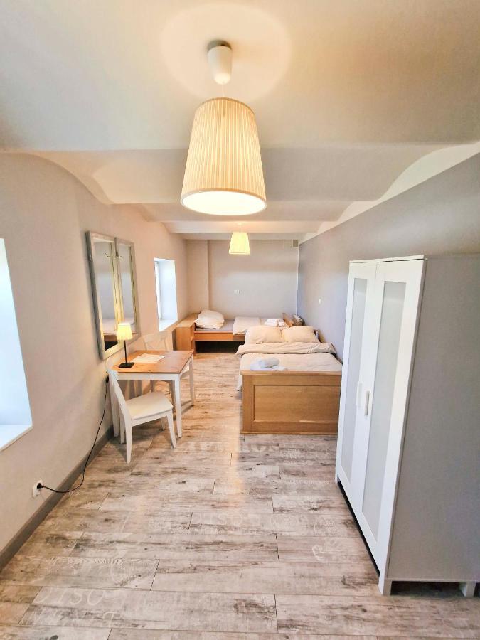 Zielona Przystan Hotel Manasterz Luaran gambar