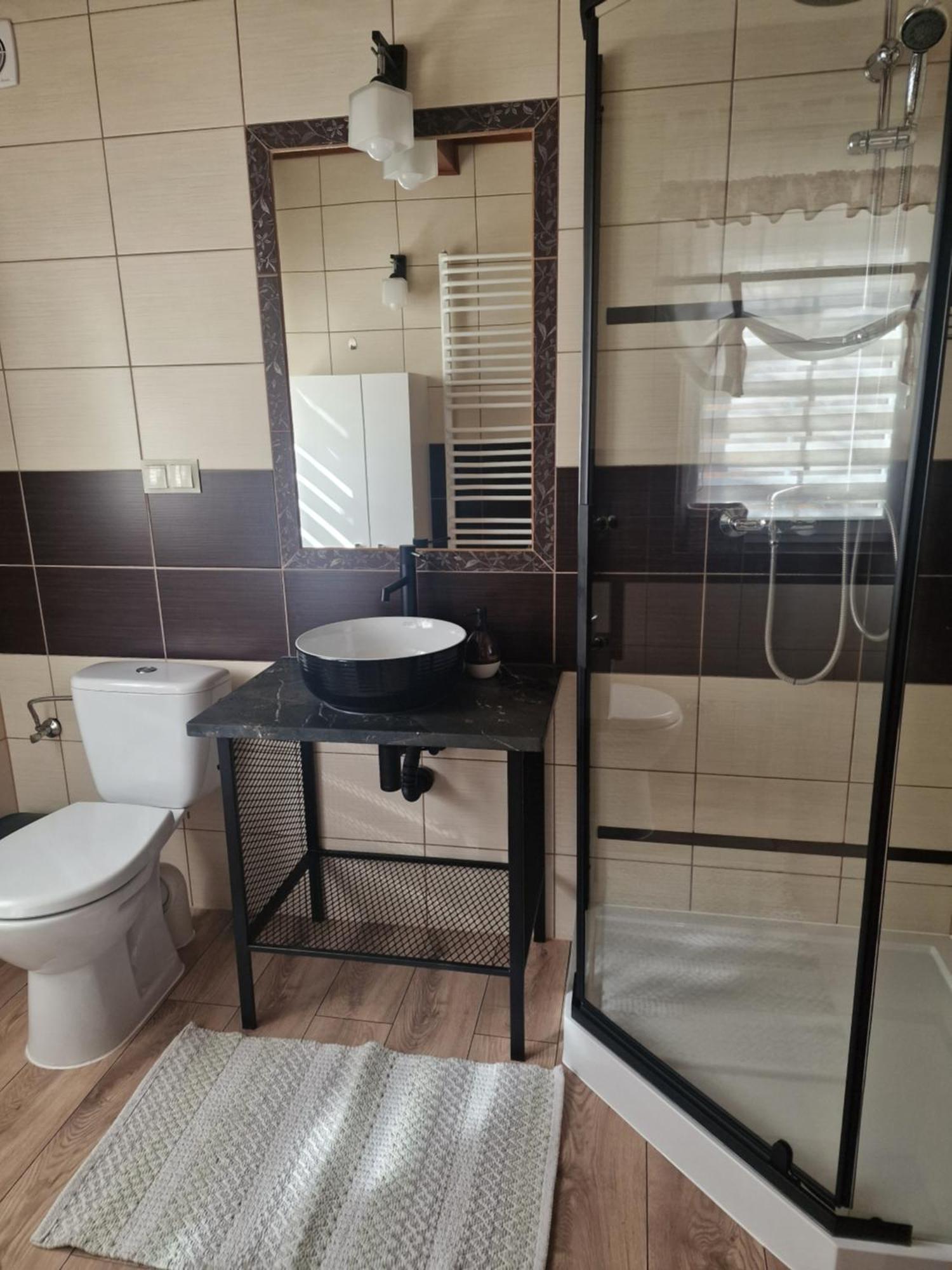 Zielona Przystan Hotel Manasterz Luaran gambar