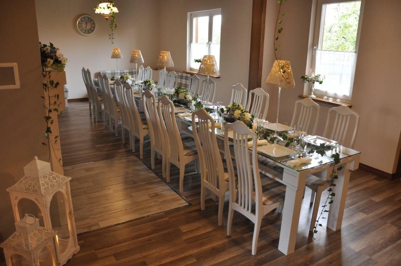 Zielona Przystan Hotel Manasterz Luaran gambar