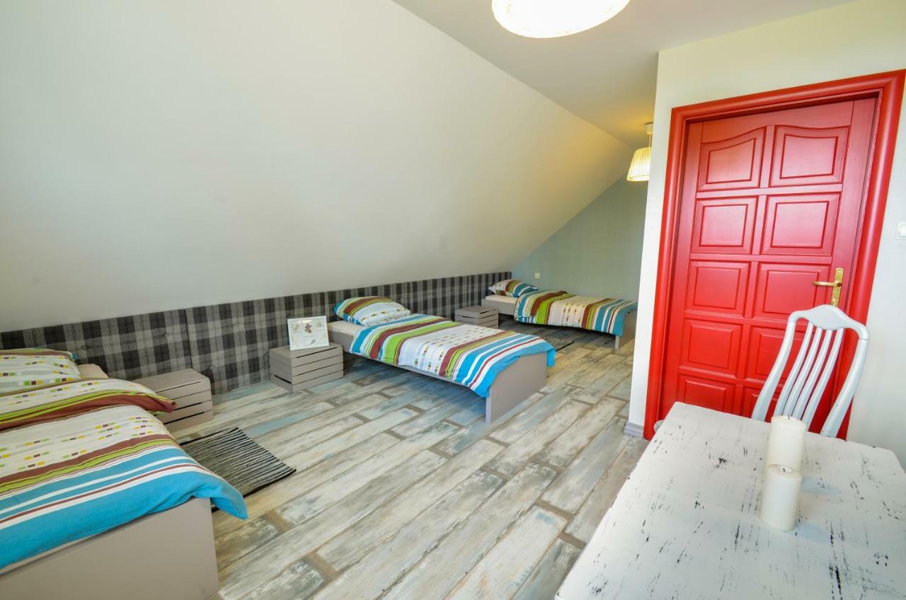 Zielona Przystan Hotel Manasterz Luaran gambar