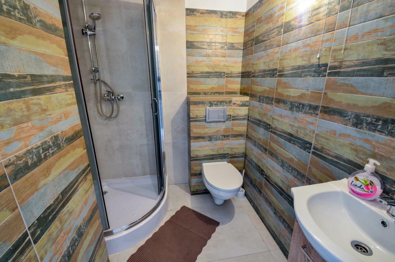 Zielona Przystan Hotel Manasterz Luaran gambar